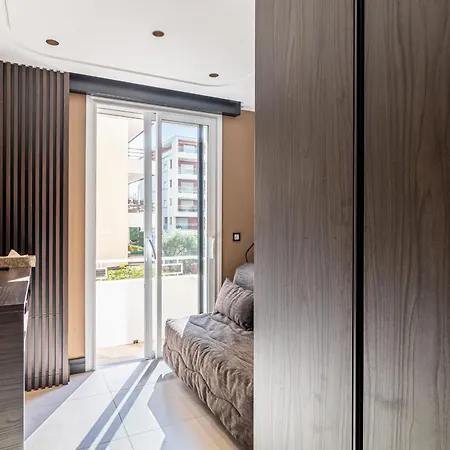 Ref 1997 - - Sea View For Rent *