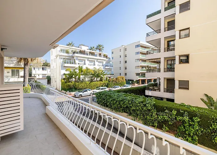 Ref 1997 - - Sea View For Rent Apartamento *