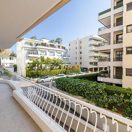 Ref 1997 - - Sea View For Rent Lejlighed *